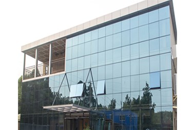 集裝箱做的辦公樓，辦公環(huán)境美美的！